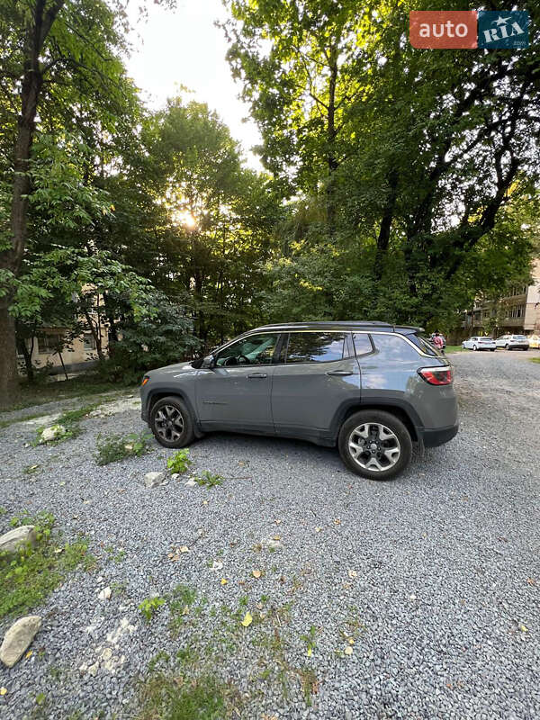 Внедорожник / Кроссовер Jeep Compass 2019 в Львове