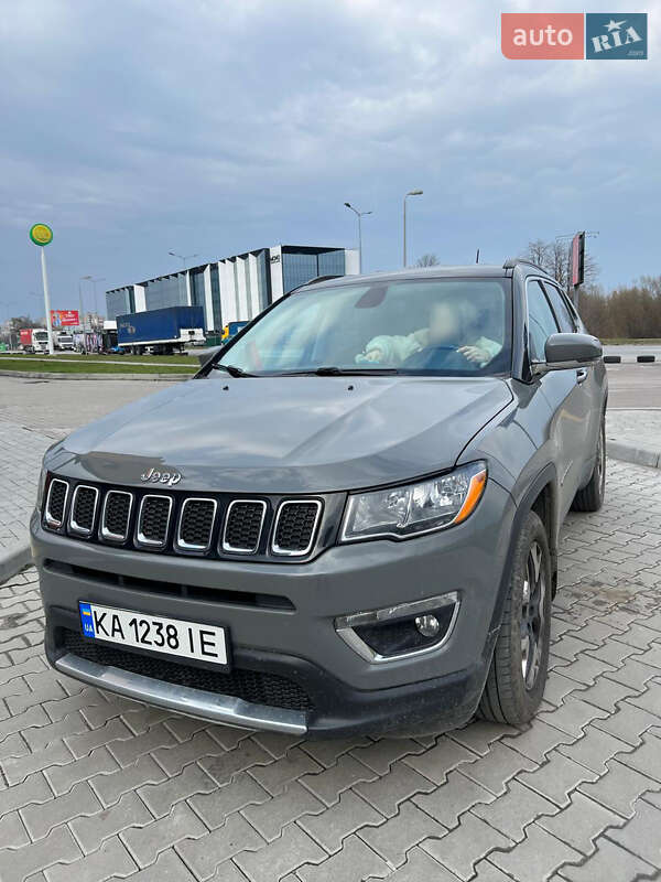 Внедорожник / Кроссовер Jeep Compass 2019 в Львове