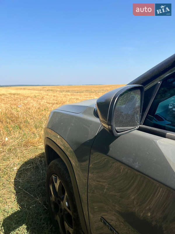 Внедорожник / Кроссовер Jeep Compass 2019 в Львове