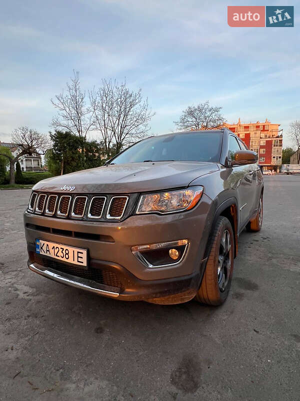 Внедорожник / Кроссовер Jeep Compass 2019 в Львове