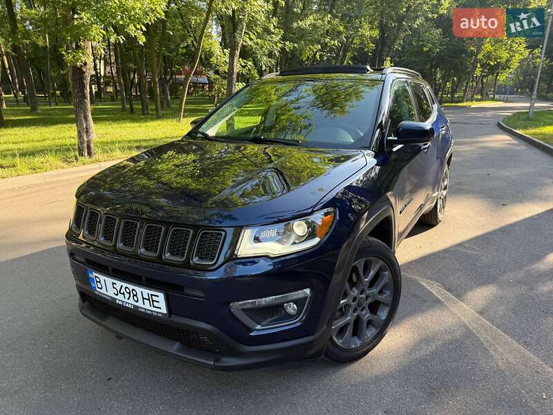 Внедорожник / Кроссовер Jeep Compass 2019 в 