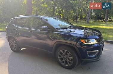 Внедорожник / Кроссовер Jeep Compass 2019 в 