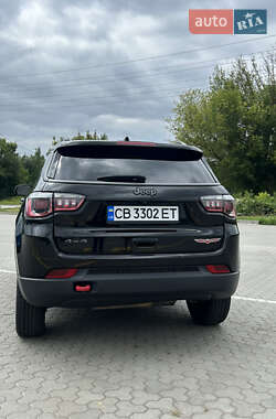 Внедорожник / Кроссовер Jeep Compass 2020 в 