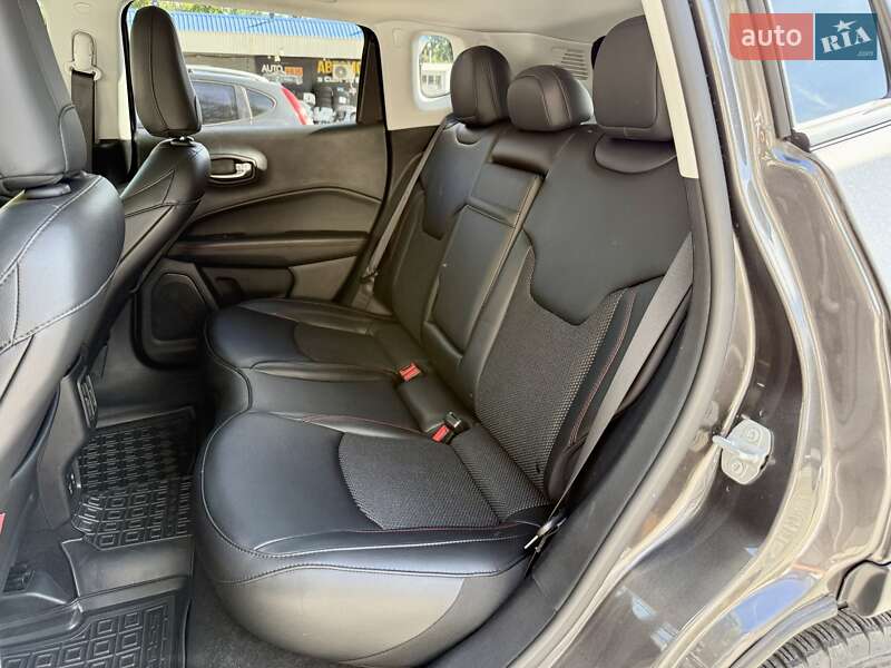 Внедорожник / Кроссовер Jeep Compass 2019 в Харькове