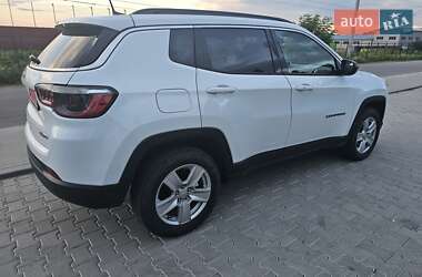 Внедорожник / Кроссовер Jeep Compass 2022 в 