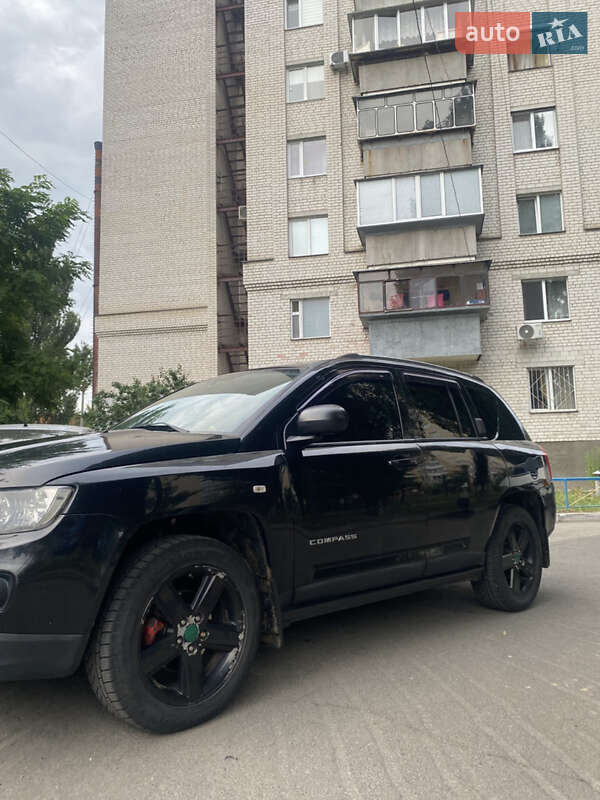 Внедорожник / Кроссовер Jeep Compass 2011 в Броварах