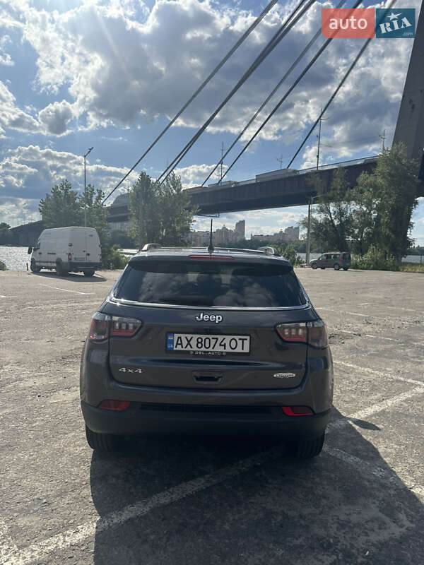 Внедорожник / Кроссовер Jeep Compass 2021 в Киеве
