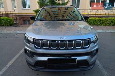 Внедорожник / Кроссовер Jeep Compass 2022 в Киеве