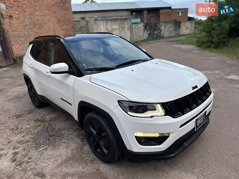 Внедорожник / Кроссовер Jeep Compass 2018 в Шостке