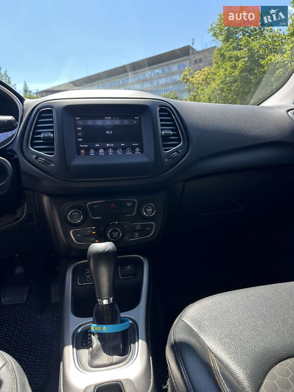 Внедорожник / Кроссовер Jeep Compass 2019 в Днепре