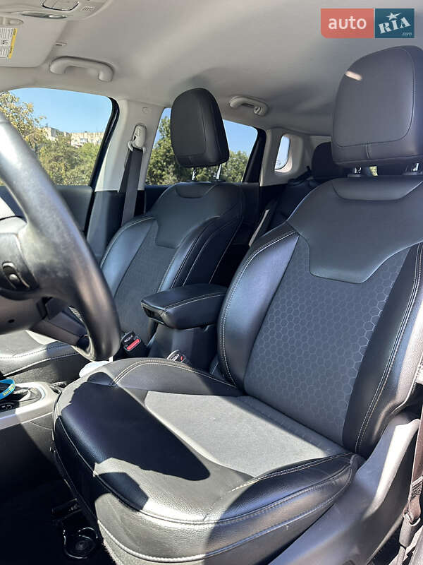 Внедорожник / Кроссовер Jeep Compass 2019 в Днепре