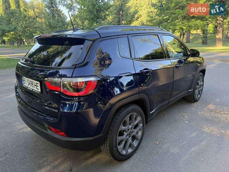 Внедорожник / Кроссовер Jeep Compass 2019 в Киеве