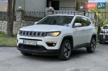 Внедорожник / Кроссовер Jeep Compass 2017 в 