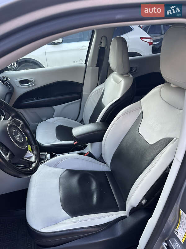 Внедорожник / Кроссовер Jeep Compass 2019 в Львове