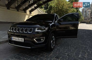 Внедорожник / Кроссовер Jeep Compass 2020 в 