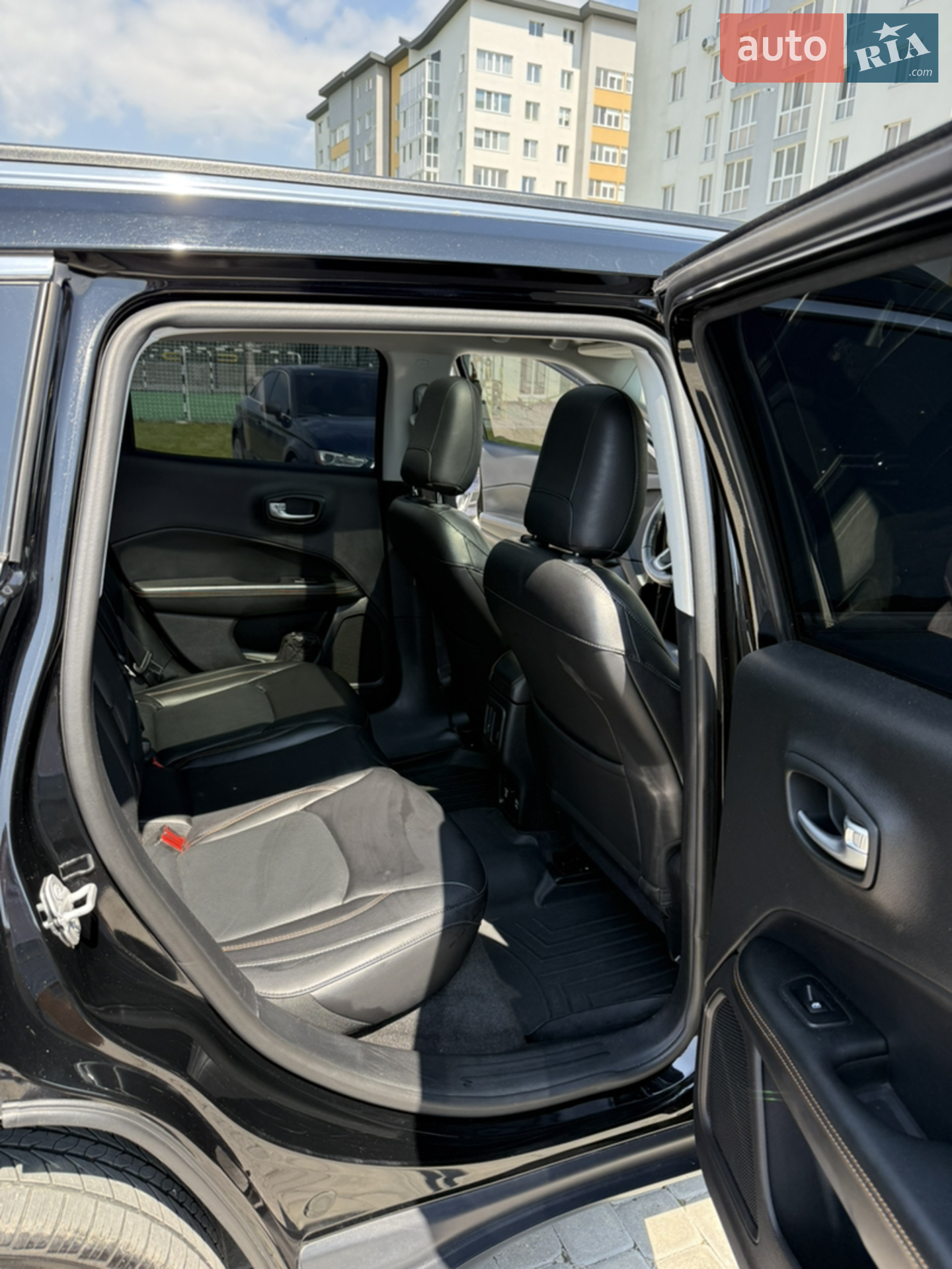 2017 Jeep Compass - мініатюра 11