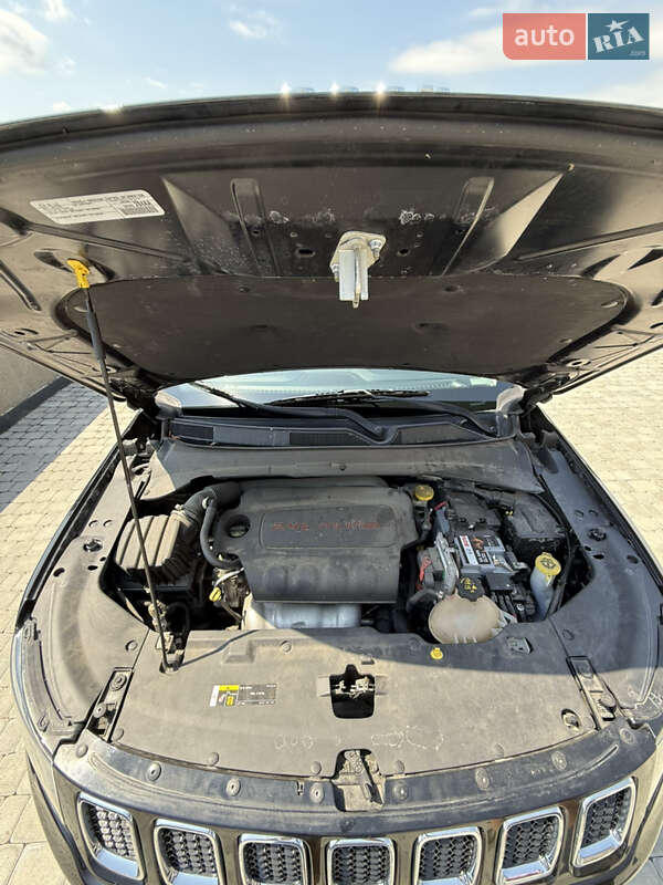 Позашляховик / Кросовер Jeep Compass 2017 в Тернополі