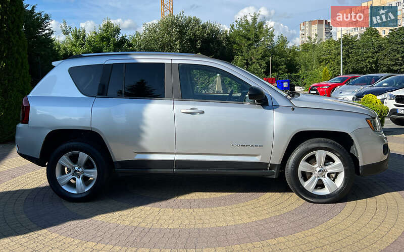 Внедорожник / Кроссовер Jeep Compass 2013 в Львове