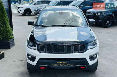Внедорожник / Кроссовер Jeep Compass 2017 в 