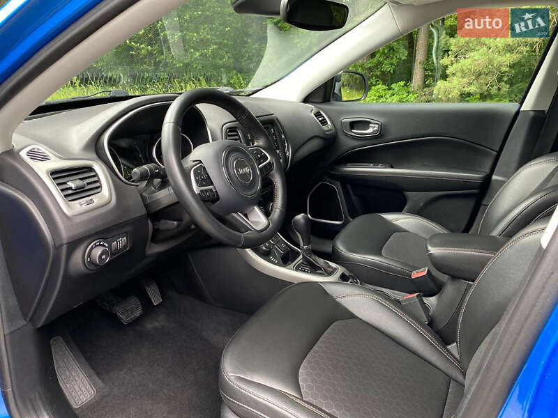 Внедорожник / Кроссовер Jeep Compass 2018 в Киеве