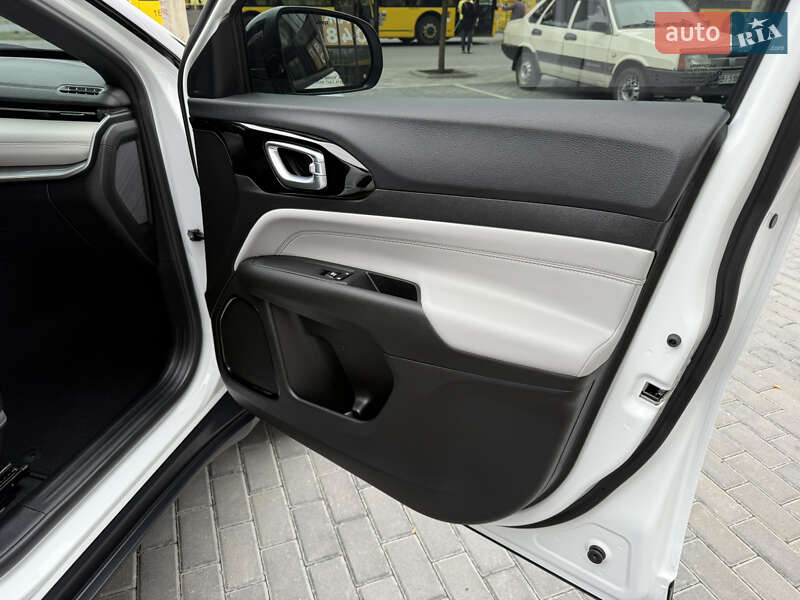 Позашляховик / Кросовер Jeep Compass 2024 в Полтаві фото 35 Позашляховик / Кросовер Jeep Compass 2024 в Полтаві