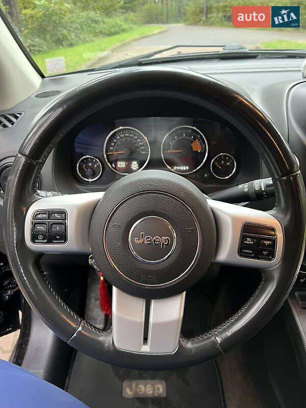 Внедорожник / Кроссовер Jeep Compass 2013 в Львове