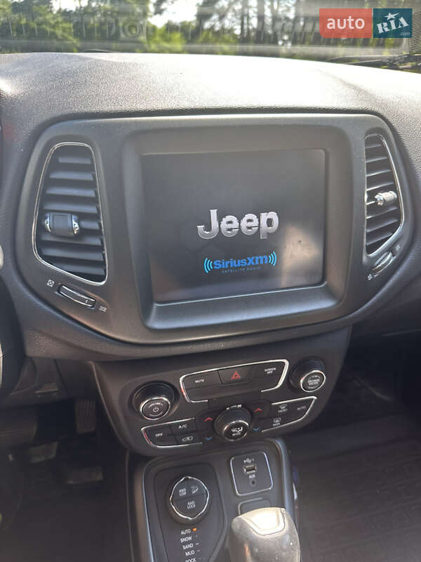 Внедорожник / Кроссовер Jeep Compass 2019 в Киеве