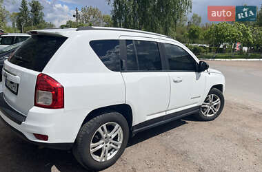 Внедорожник / Кроссовер Jeep Compass 2016 в 