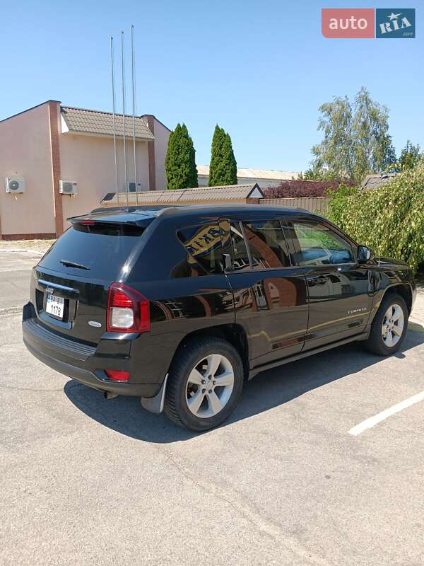 Позашляховик / Кросовер Jeep Compass 2016 в Світловодську