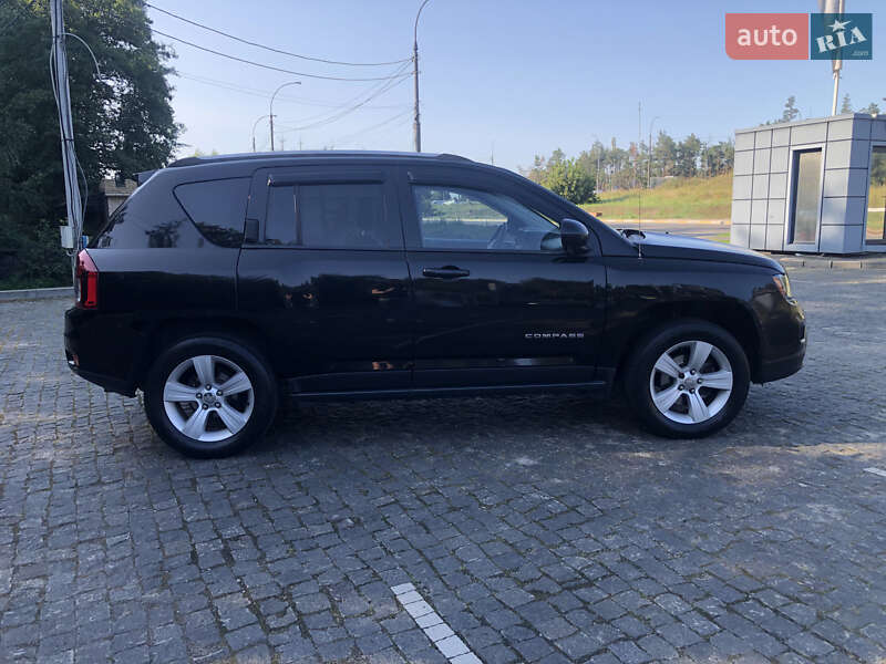 Внедорожник / Кроссовер Jeep Compass 2016 в Ирпене