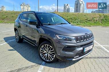 Внедорожник / Кроссовер Jeep Compass 2024 в Киеве