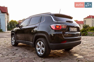 Внедорожник / Кроссовер Jeep Compass 2018 в 