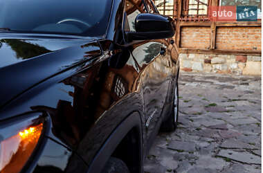Внедорожник / Кроссовер Jeep Compass 2018 в 