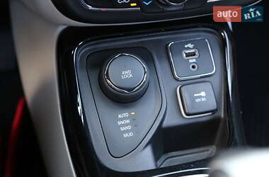 Внедорожник / Кроссовер Jeep Compass 2017 в 