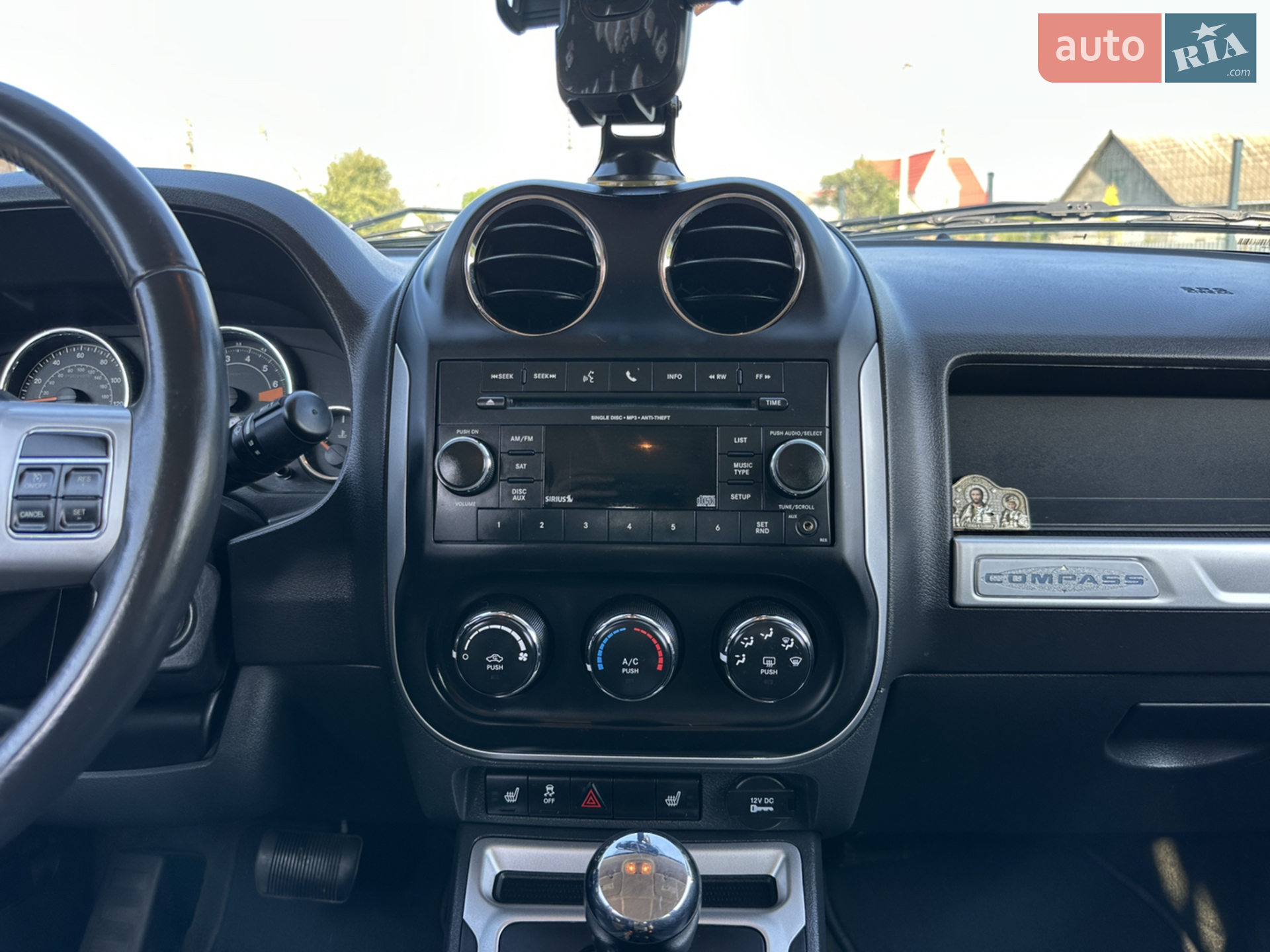 2016 Jeep Compass - мініатюра 25