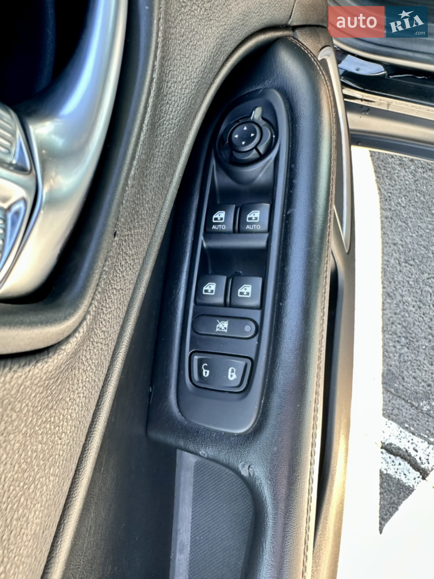 2018 Jeep Compass - мініатюра 15
