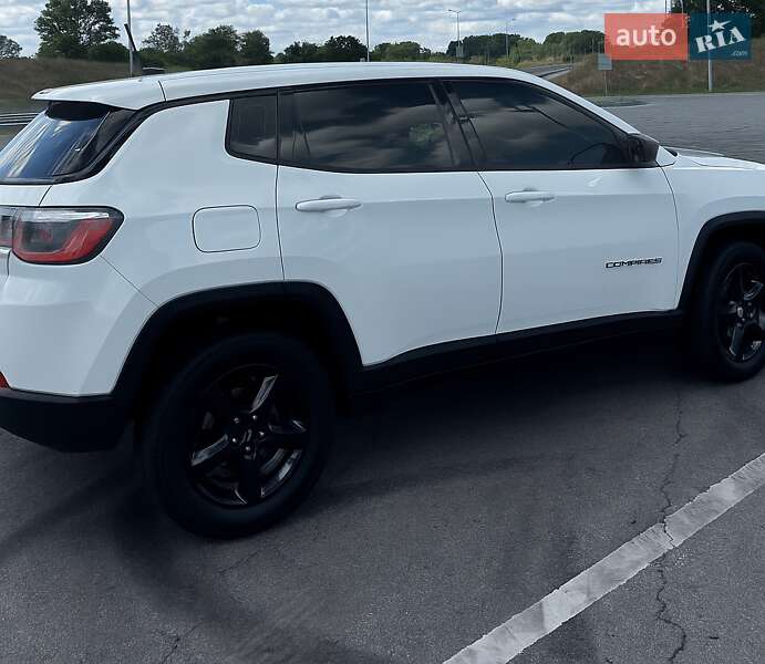 Внедорожник / Кроссовер Jeep Compass 2018 в Полтаве фото 3 Внедорожник / Кроссовер Jeep Compass 2018 в Полтаве