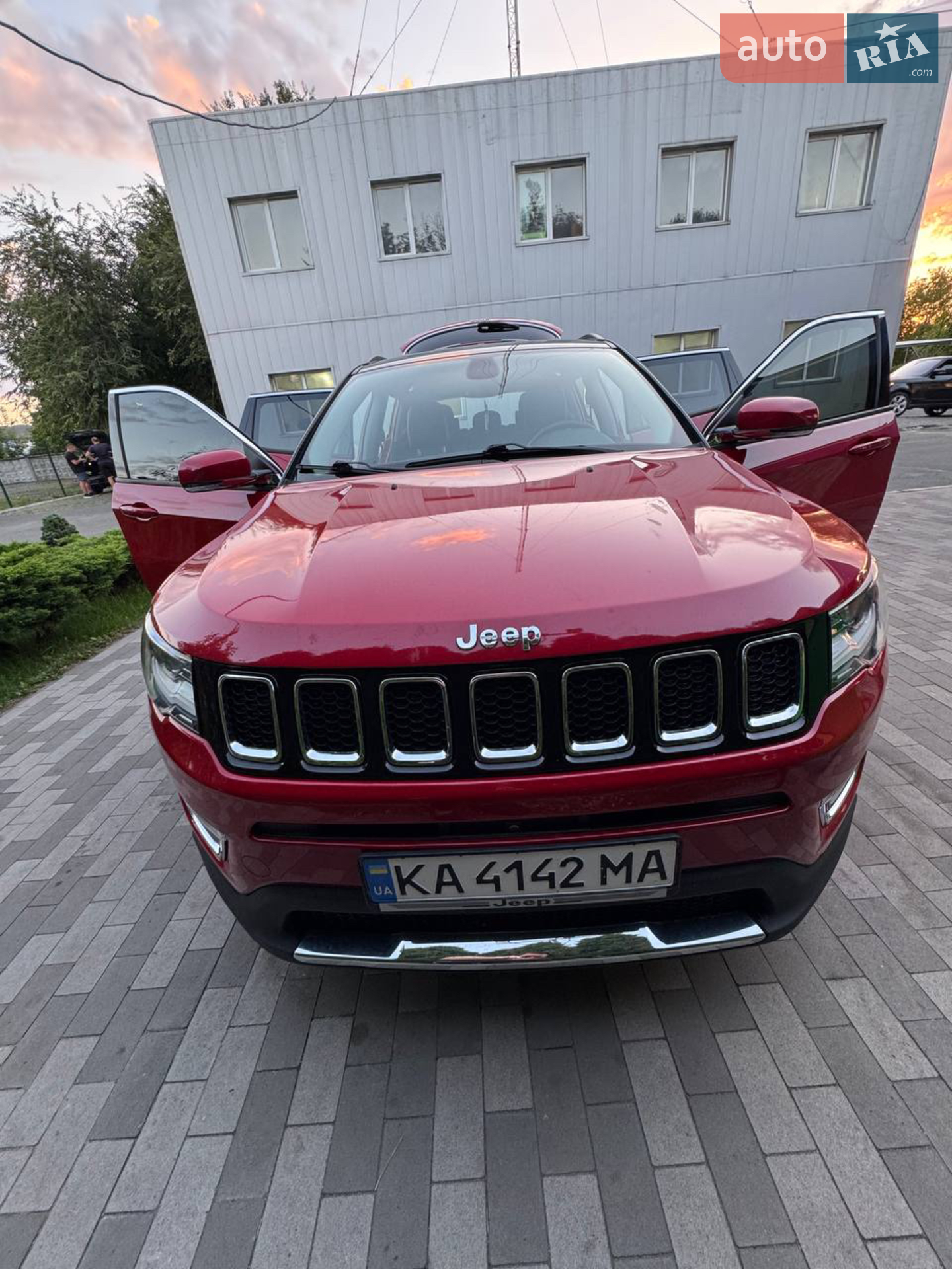 2018 Jeep Compass - фото 1