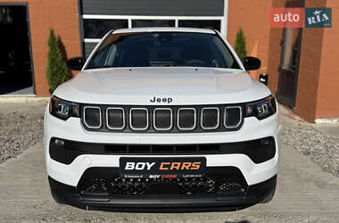 Внедорожник / Кроссовер Jeep Compass 2023 в 