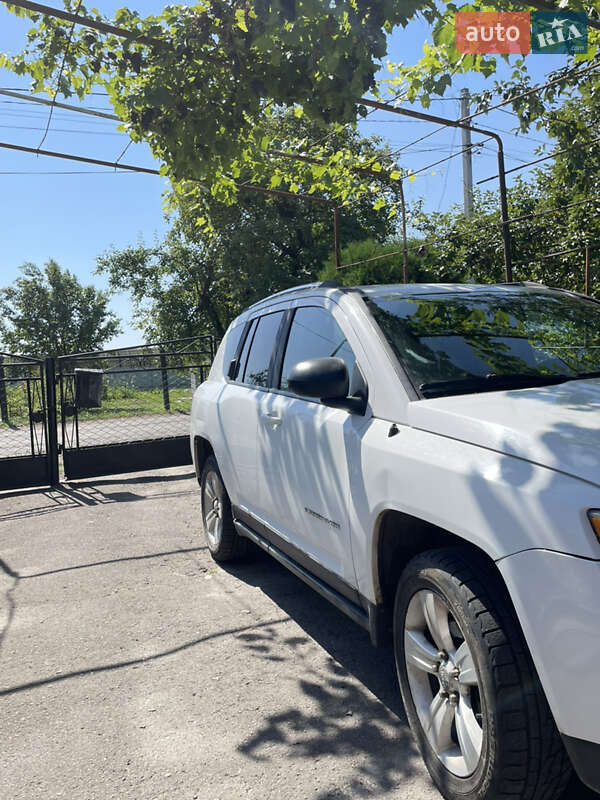 Позашляховик / Кросовер Jeep Compass 2011 в Рівному фото 3 Позашляховик / Кросовер Jeep Compass 2011 в Рівному