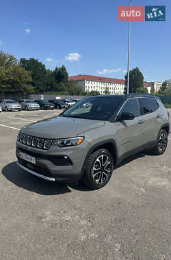 Внедорожник / Кроссовер Jeep Compass 2023 в Киеве