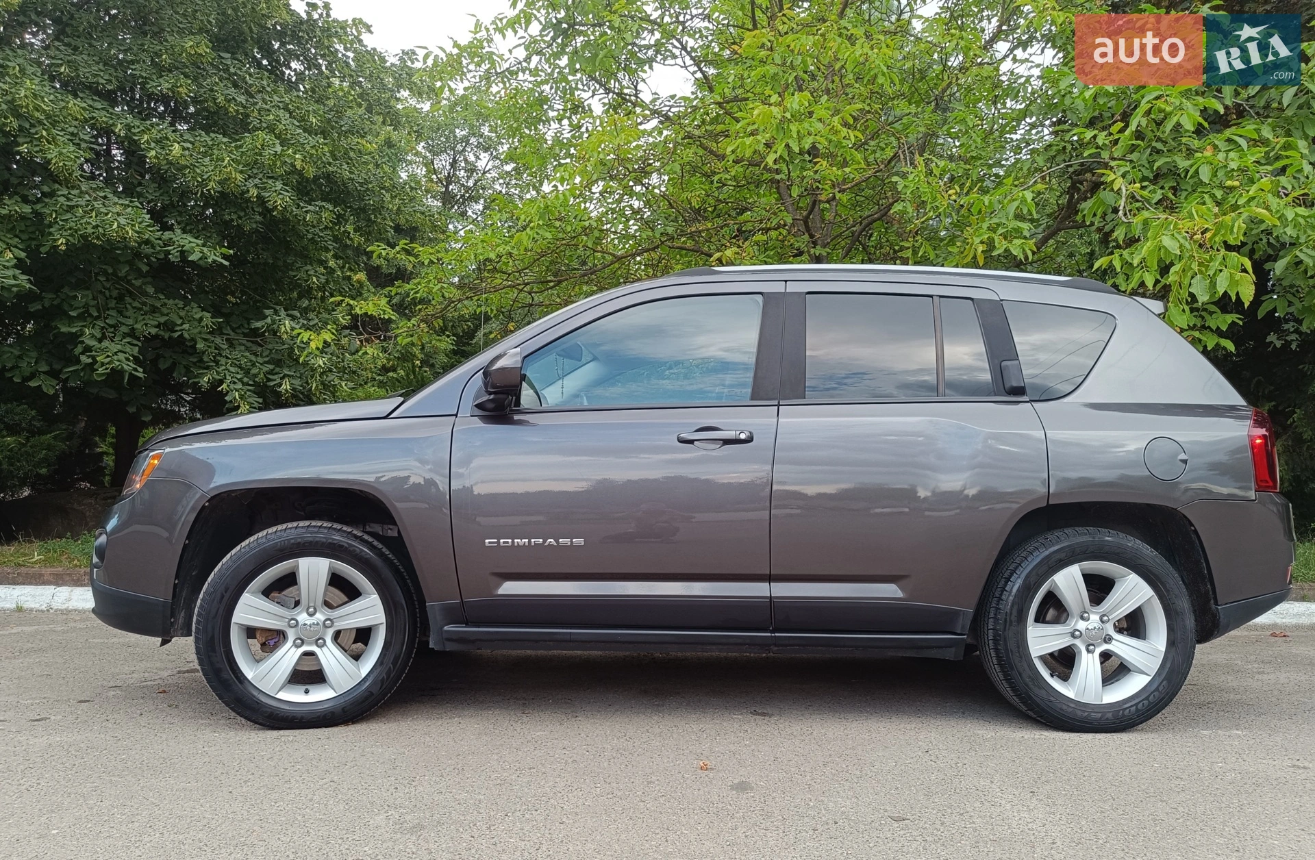 2016 Jeep Compass - мініатюра 18
