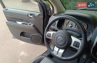 Внедорожник / Кроссовер Jeep Compass 2016 в 