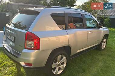 Внедорожник / Кроссовер Jeep Compass 2011 в Черновцах