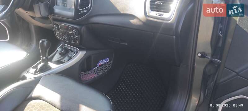 Внедорожник / Кроссовер Jeep Compass 2019 в Луцке фото 41 Внедорожник / Кроссовер Jeep Compass 2019 в Луцке