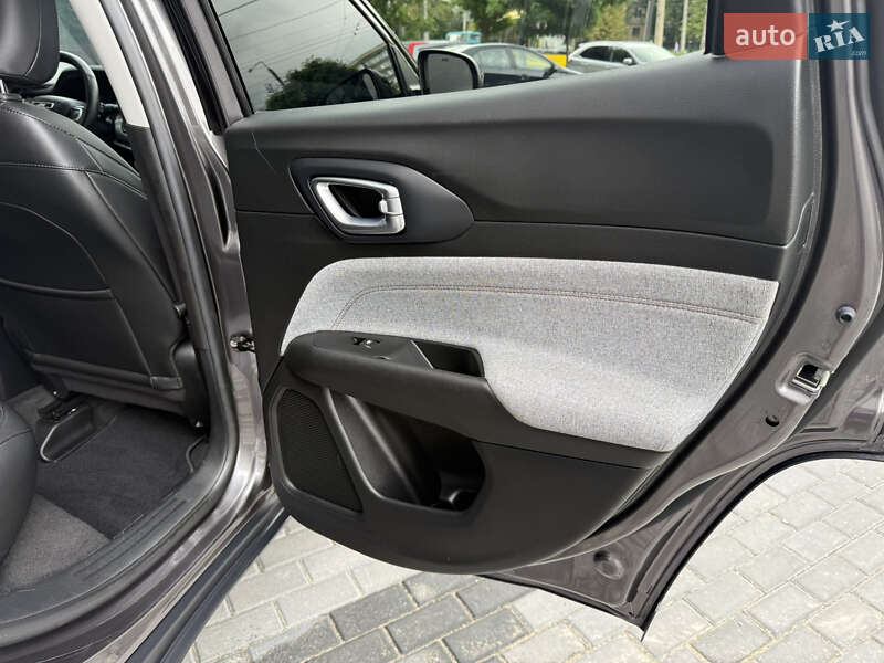 Позашляховик / Кросовер Jeep Compass 2022 в Полтаві фото 25 Позашляховик / Кросовер Jeep Compass 2022 в Полтаві