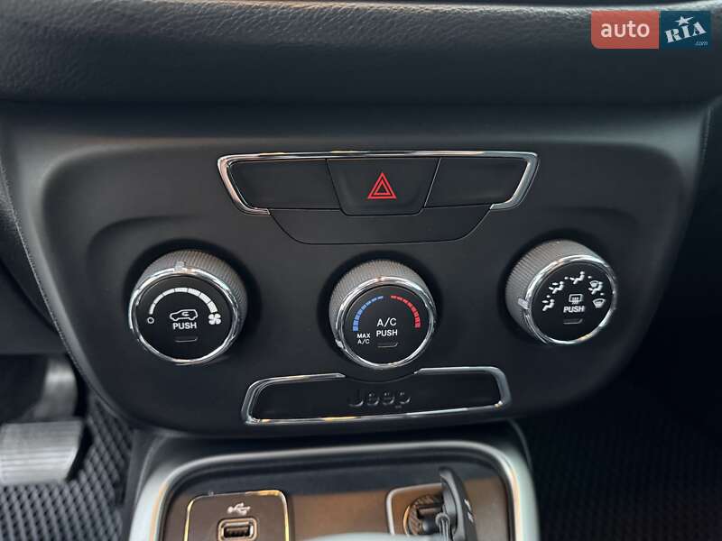 Позашляховик / Кросовер Jeep Compass 2018 в Києві