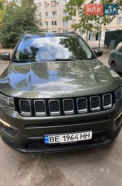 Внедорожник / Кроссовер Jeep Compass 2017 в Николаеве