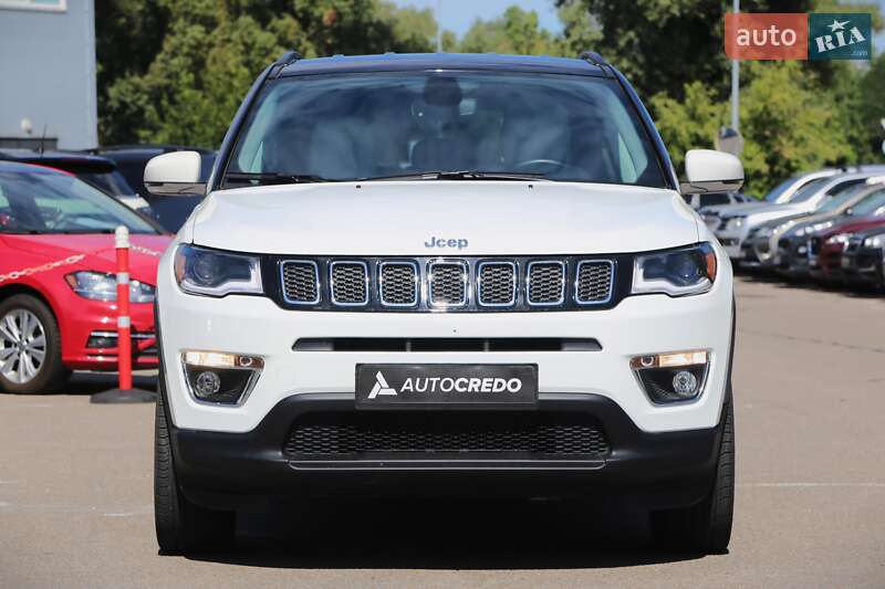 Внедорожник / Кроссовер Jeep Compass 2019 в Киеве