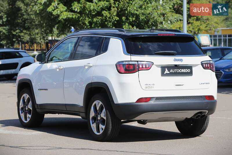 Внедорожник / Кроссовер Jeep Compass 2019 в Киеве